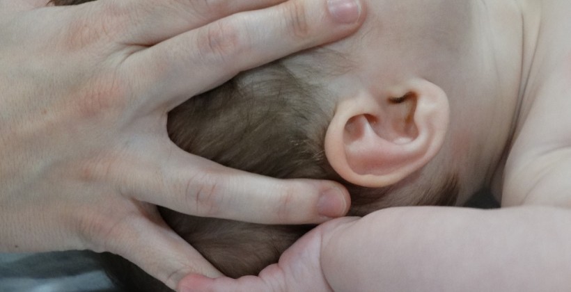 Cólicos del lactante y plagiocefalia